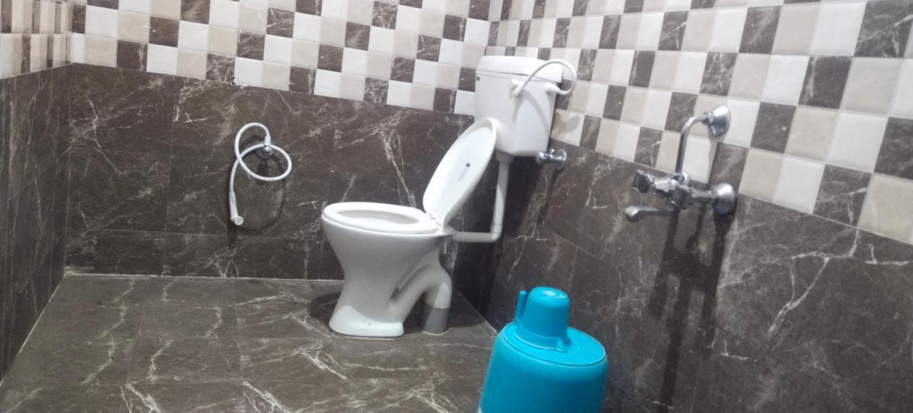 J J Homes Utakamand Zewnętrze zdjęcie